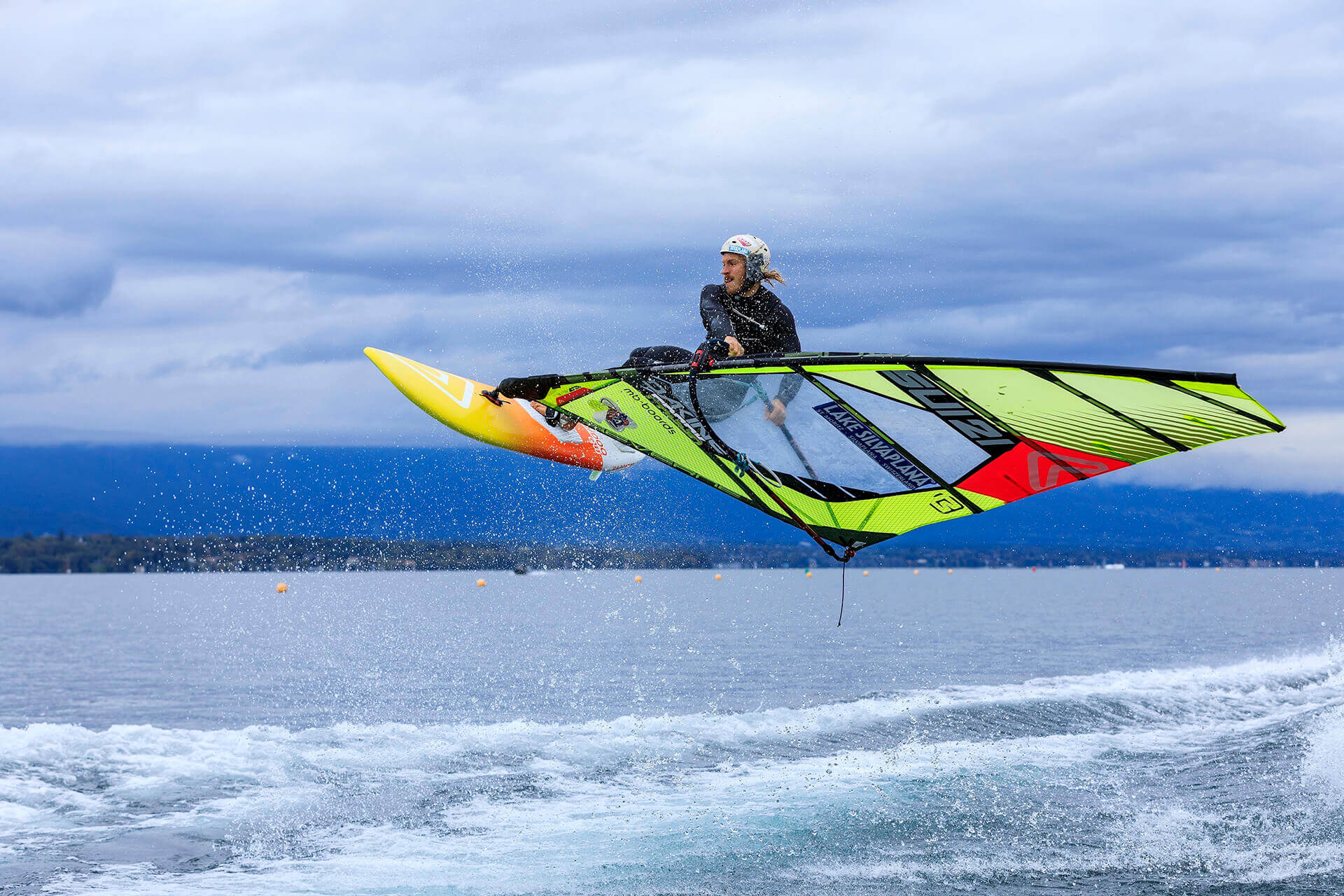 Le fleuve Rhône, Km 235 Canton de Genève, Cologny, tow-in freestyle, Balz Müller