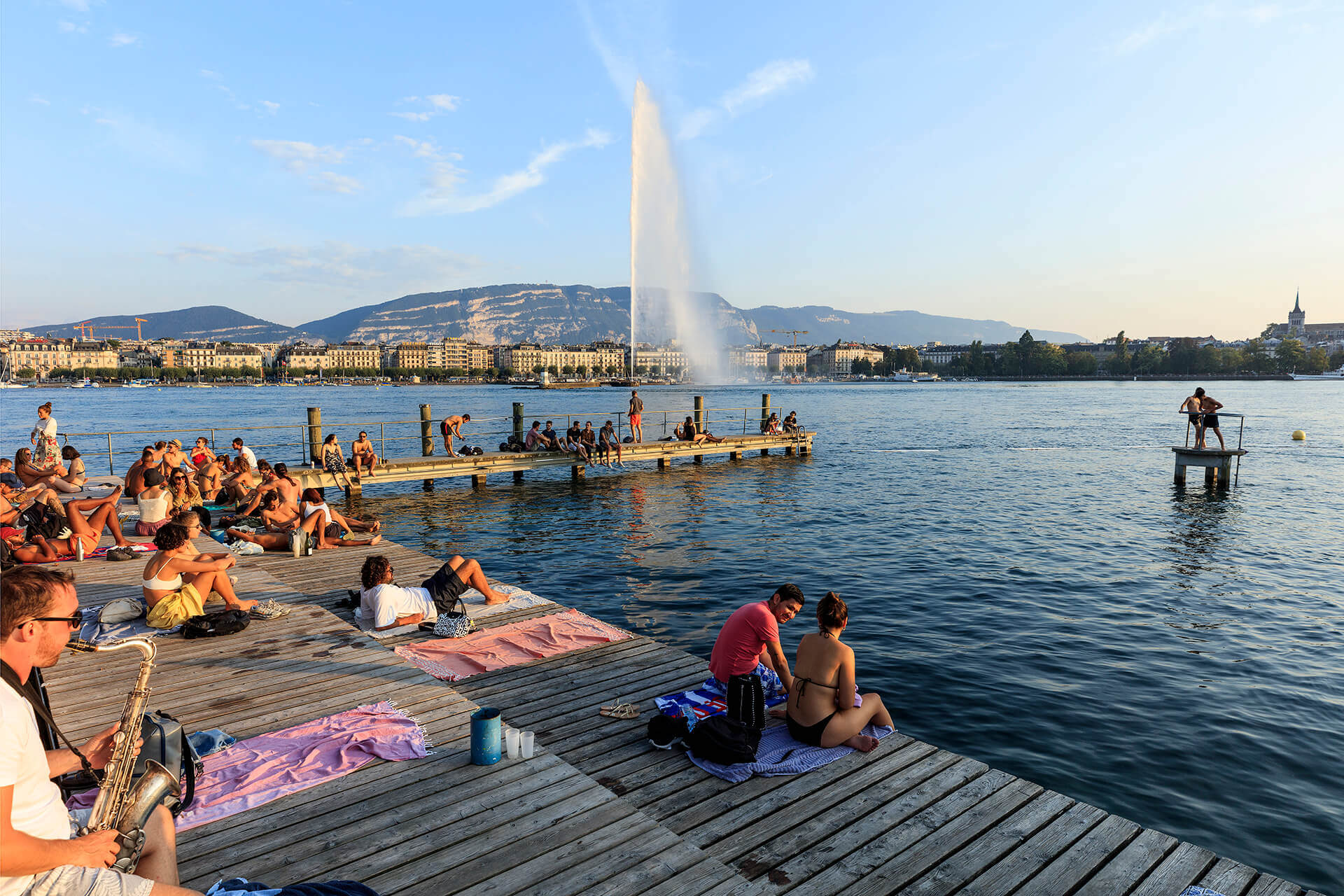 Le fleuve Rhône, Km 236 Canton de Genève, Genève, Les Bains des Paquis