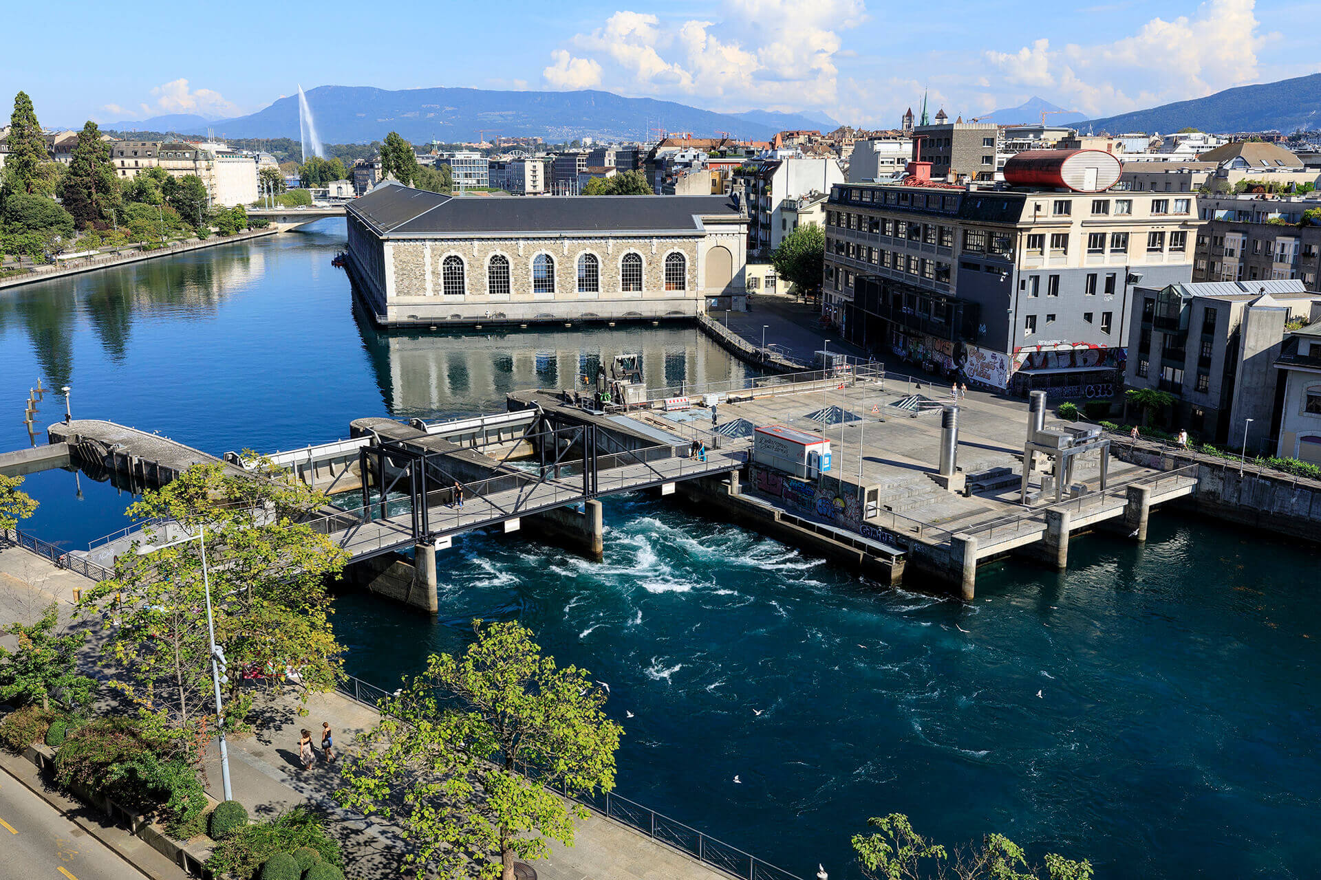 Le fleuve Rhône, Km 238 Canton de Genève, Genève, Barrage du Seujet