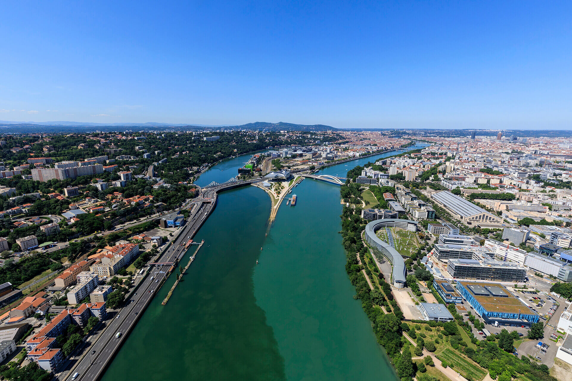 Le fleuve Rhône, Km 451 Rhône, Lyon, La Confluence