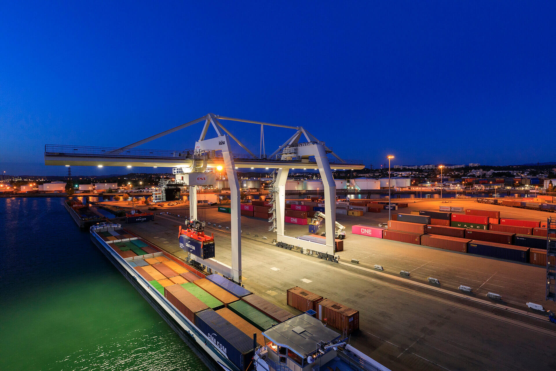 Le fleuve Rhône, Km 452 Rhône, Lyon, Port Édouard Herriot