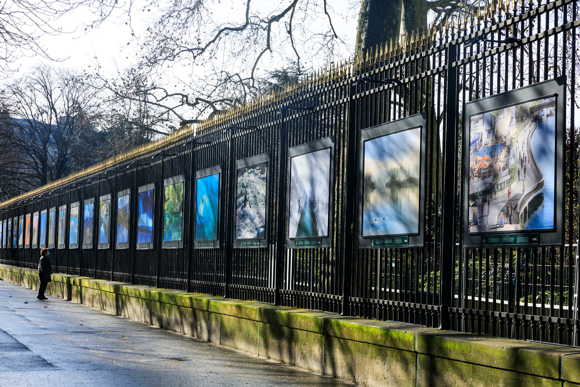 Exposition "Visages du Rhône" de Camille Moirenc, jardin du Luxembourg, Paris.