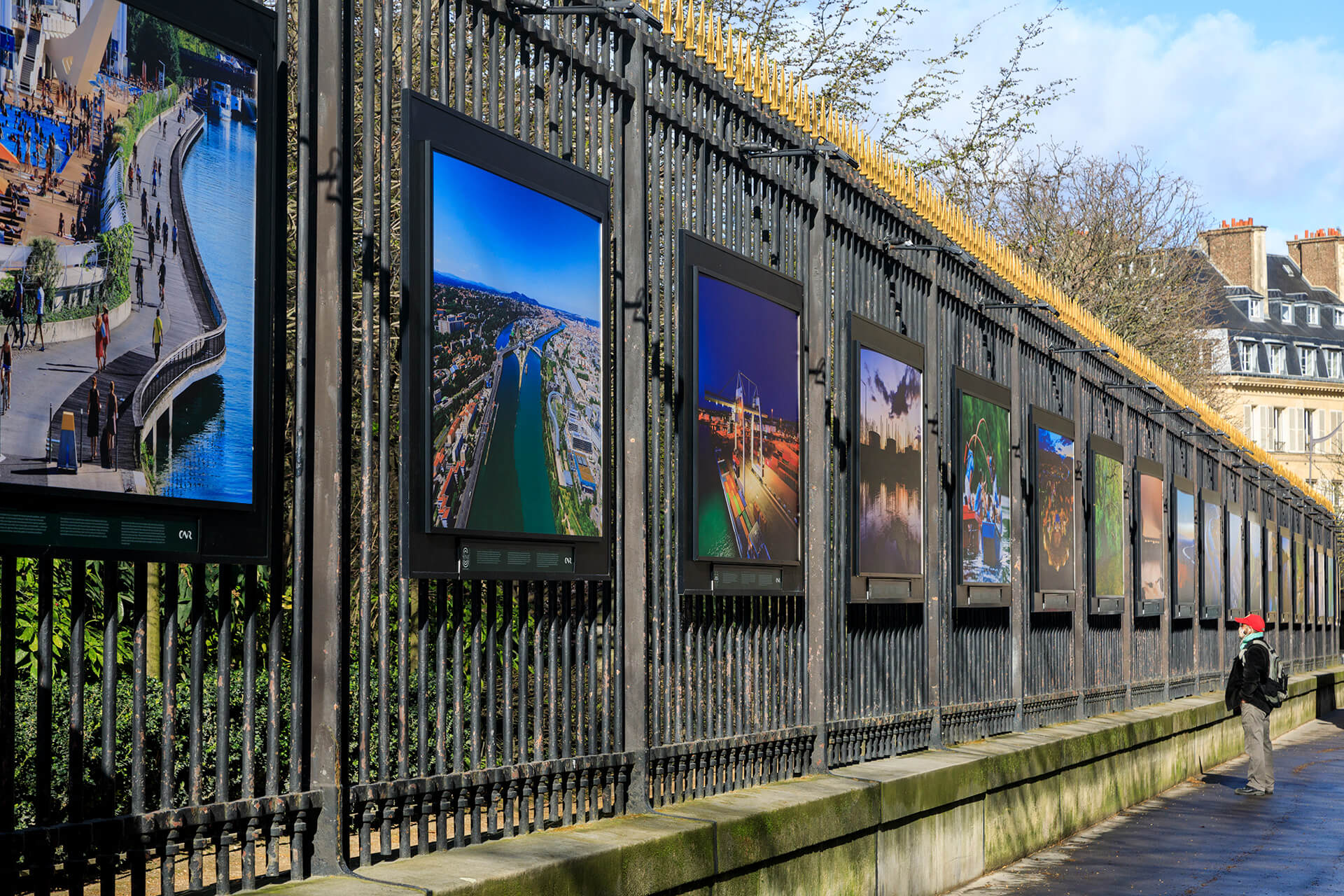 Exposition "Visages du Rhône" de Camille Moirenc, jardin du Luxembourg, Paris.