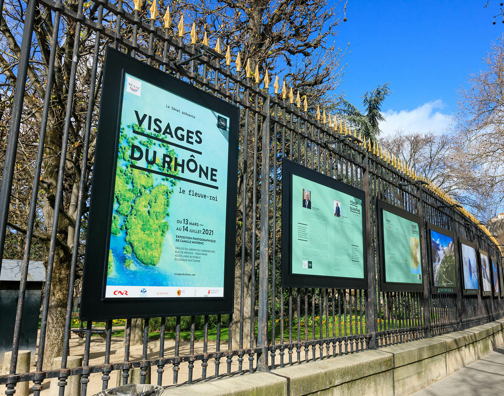 Exposition "Visages du Rhône" de Camille Moirenc, jardin du Luxembourg, Paris.